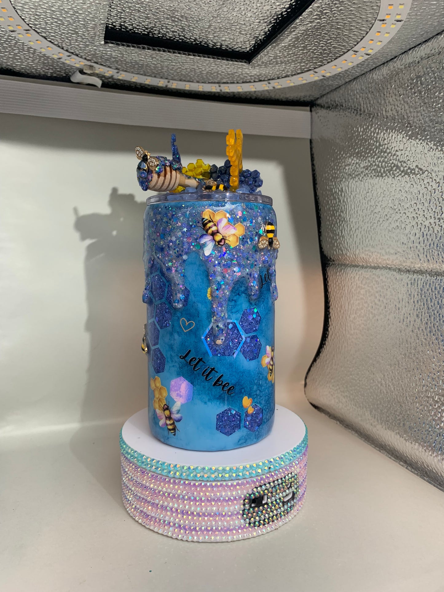 Blueberry 🫐 bee 🐝